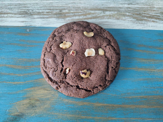 Chocolate Hazelnut Stuffed Cookie Minimum 4