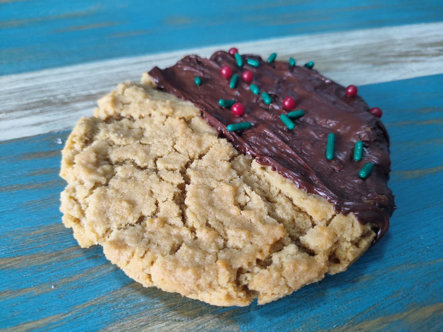 Peanut Butter and Chocolate Cookie-Minimum 4